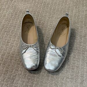 Sam Edelman Silver Metallic Ballet Flats with Bow Accent